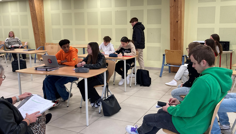 Le lycée St Roch se mobilise pour la journée de la laïcité