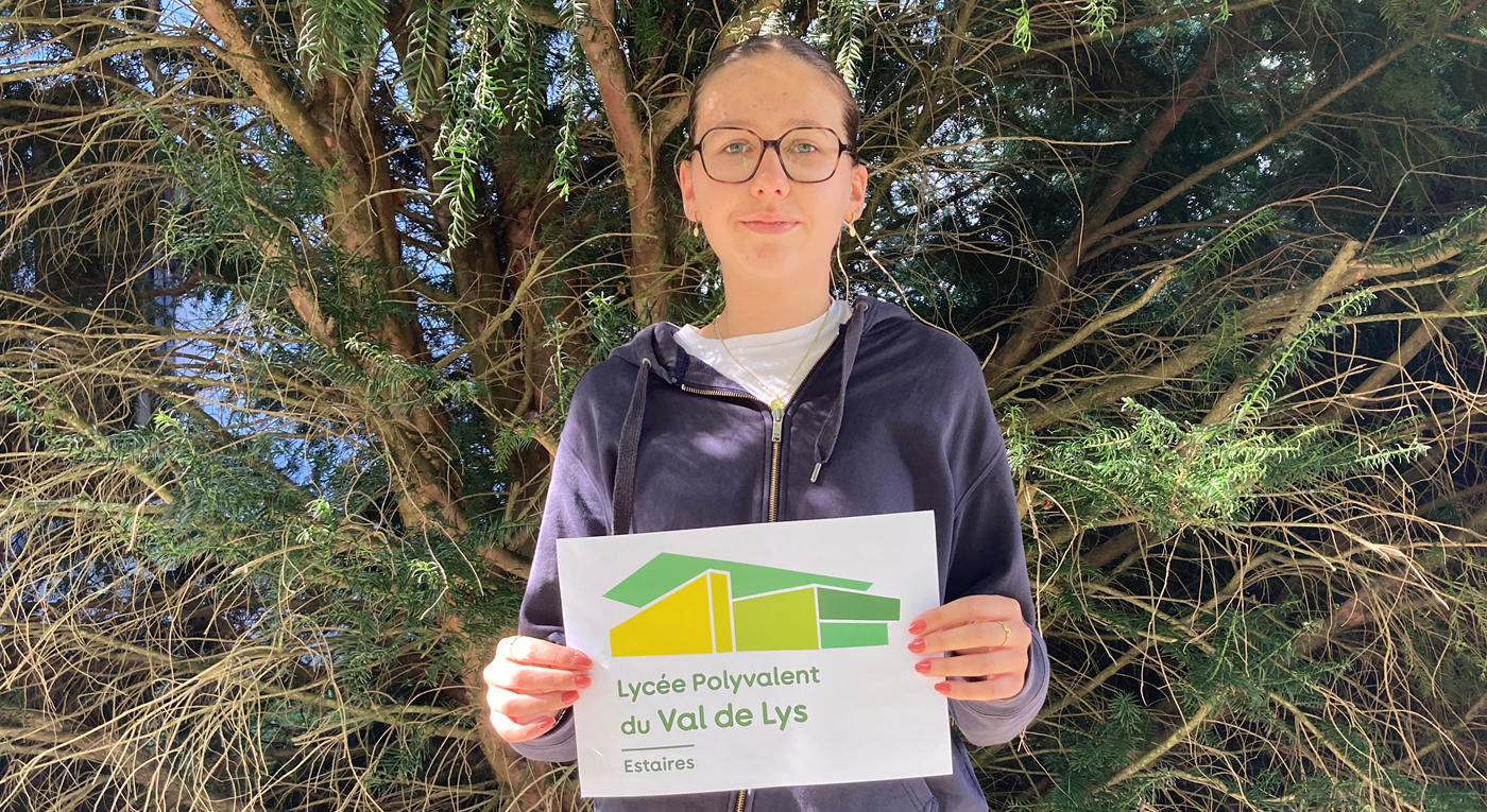 Noémie a créé le nouveau logo du lycée Val de Lys