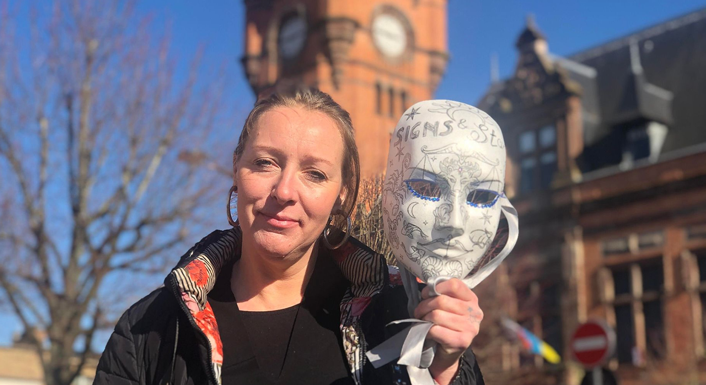 Karen remporte le concours du plus beau costume du Carnaval de Venise 2023